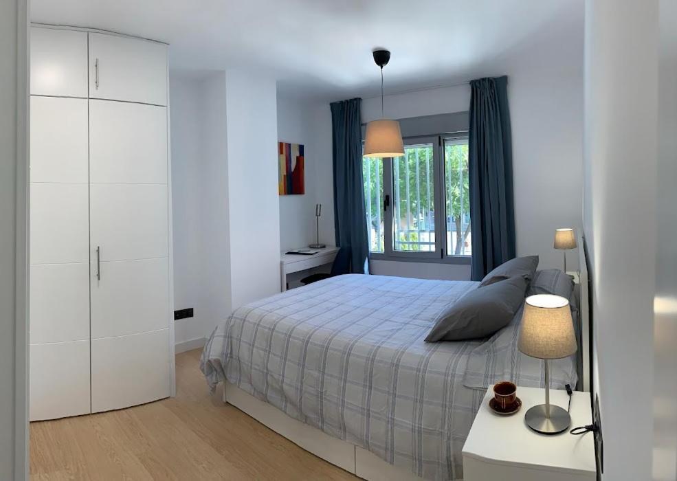 Rentalsevilla Encantador Apartamento Junto A Gran Plaza Eksteriør billede
